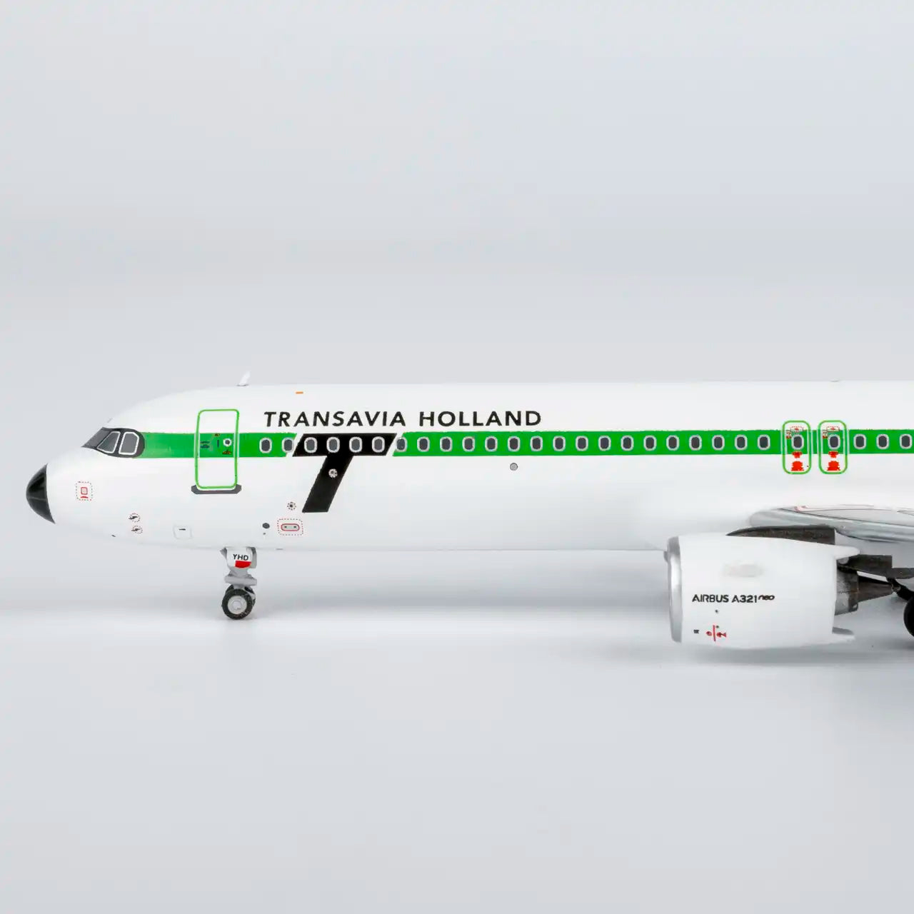 1:400 Transavia A321neo “1960s Retro Colors” NG Models