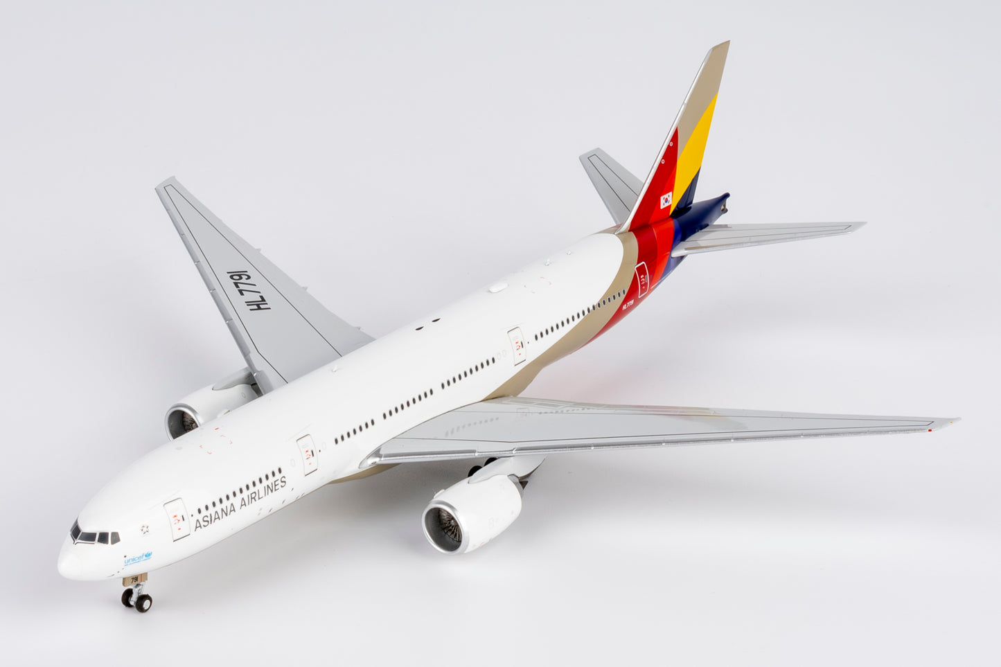 1:400 Asiana Airlines B777-200ER HL7791 NG Models