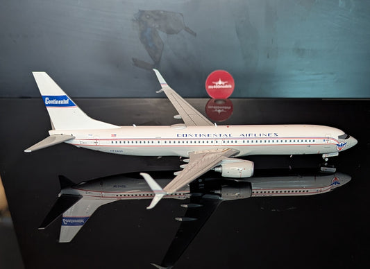 1:200 United Airlines B737-900ER "Continental Retro Livery" Gemini200