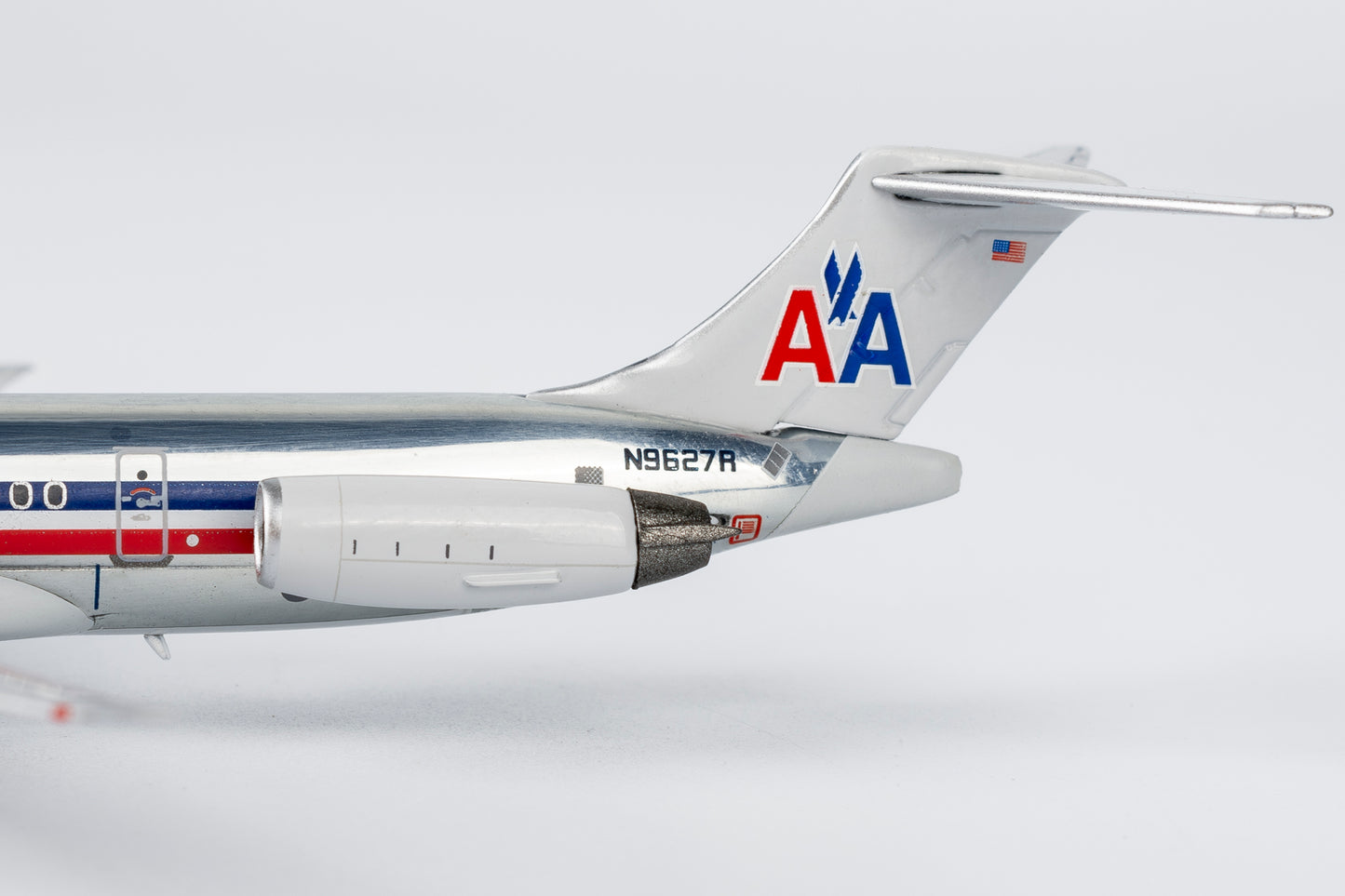 1:400 American Airlines MD-82 N9627 NG Models