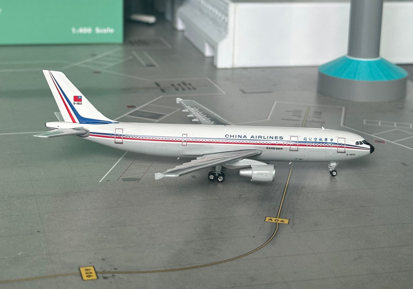 1:400 China Airlines A300B4-622R Phoenix Models