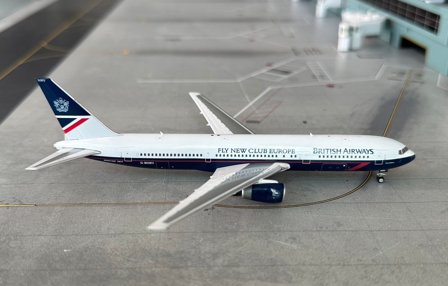1:400 British Airways B767-300ER “City of Bonn” Phoenix Models