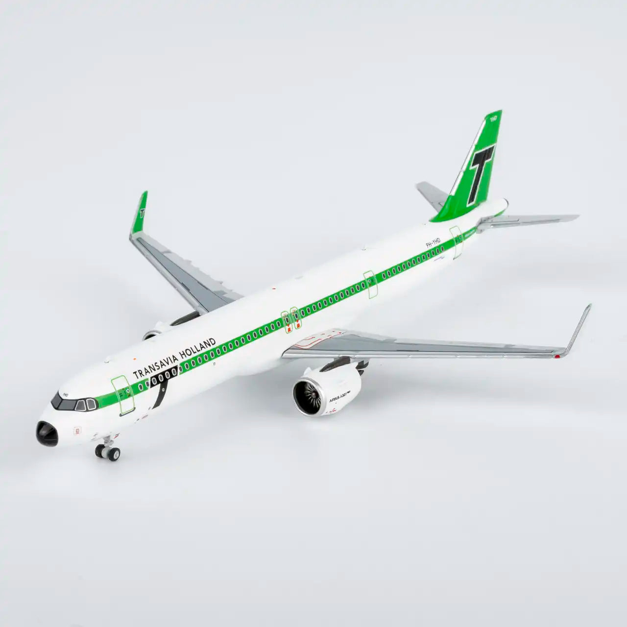 1:400 Transavia A321neo “1960s Retro Colors” NG Models