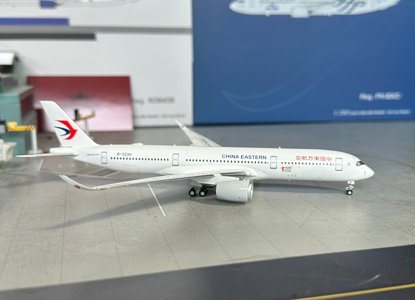 1:400 China Eastern Airlines A350-900 “1st A350 from China” NG Models