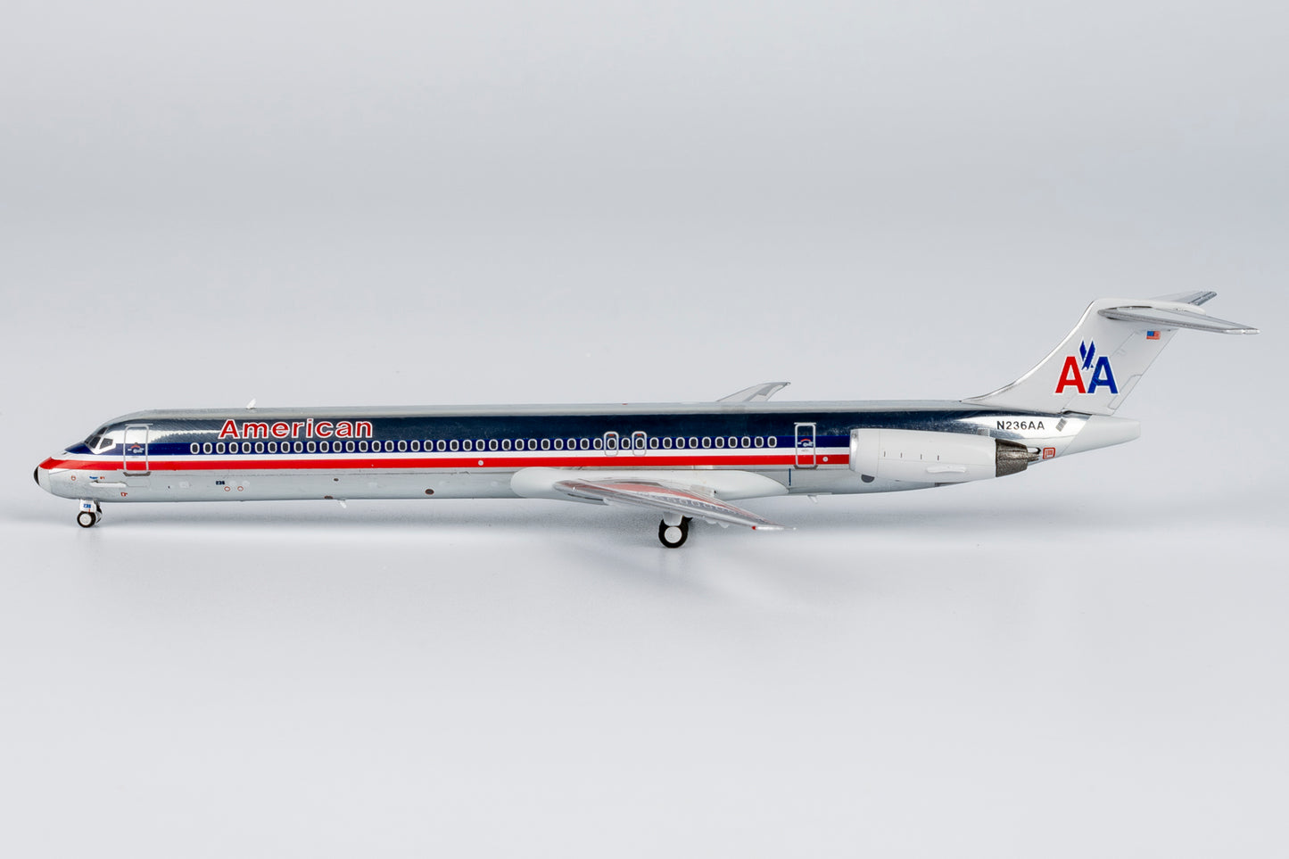 1:400 American Airlines MD-82 N236AA NG Models
