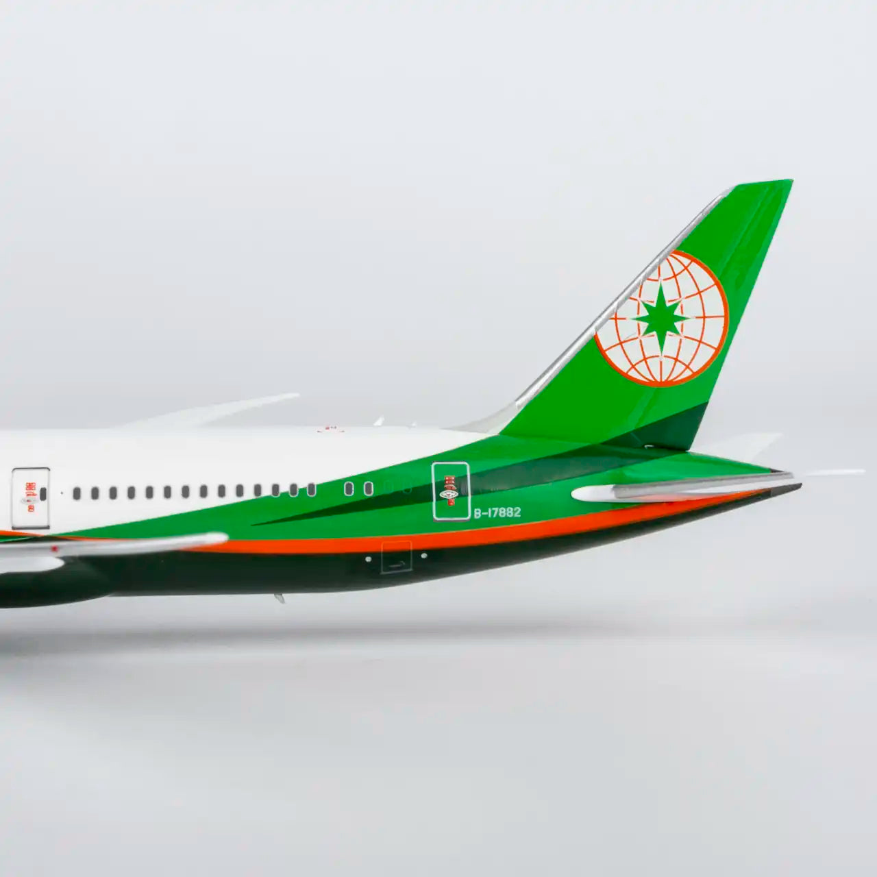 1:400 Eva Air B787-9 Dreamliner B-17883 NG Models