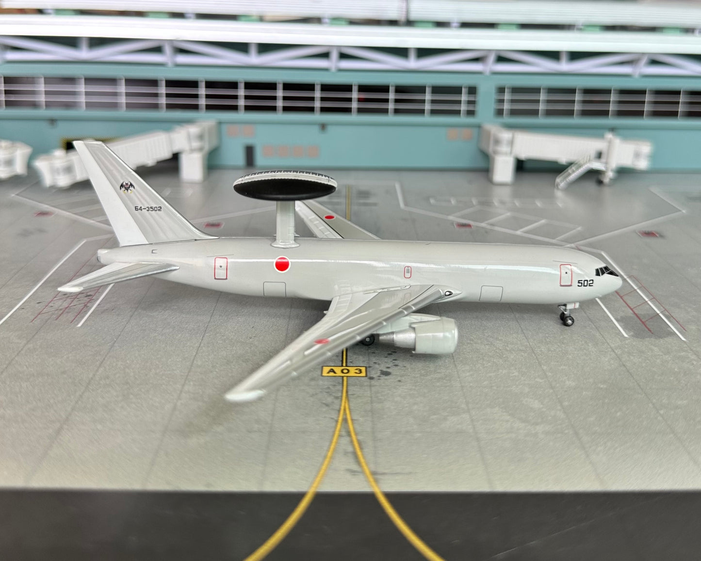 1:400 Japan Air Defense Force B767-200ER Dragon Wings