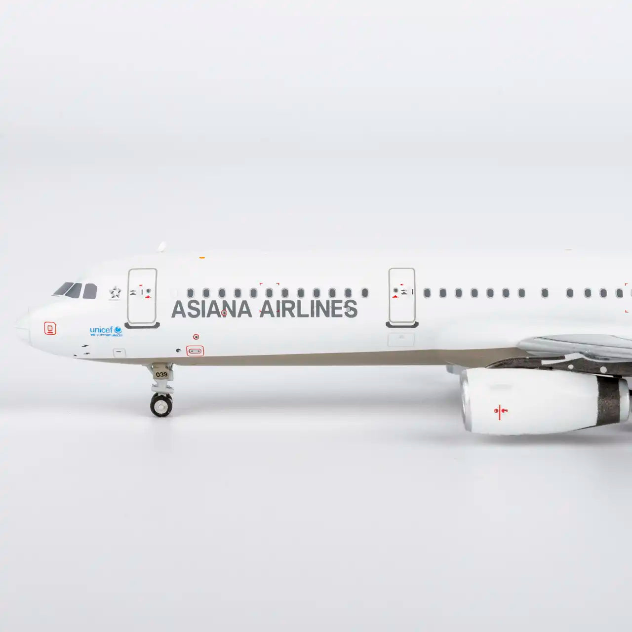 1:400 Asiana Airlines A321-200 HL8038 NG Models