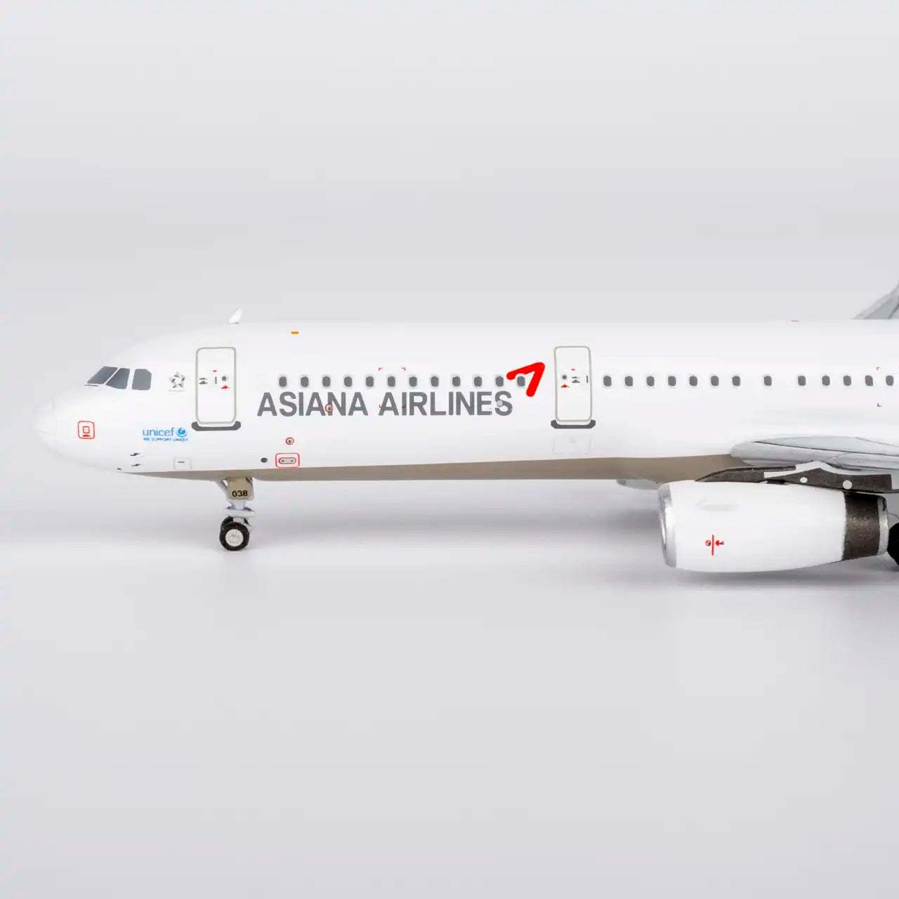 1:400 Asiana Airlines A321-200 HL8039 NG Models