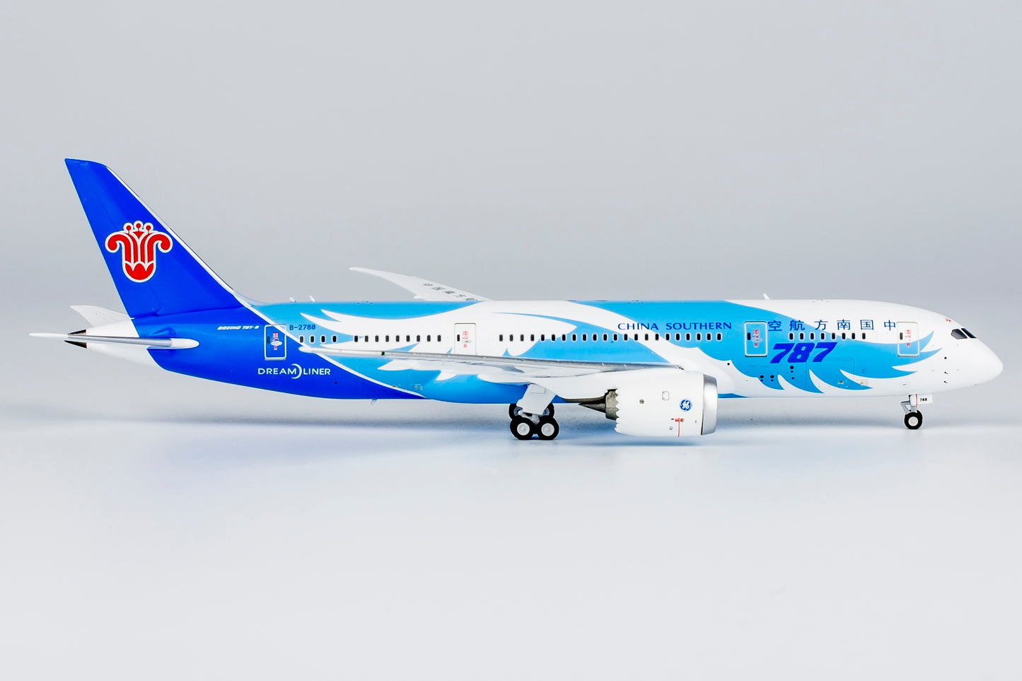 1:400 China Southern Airlines B787-8 Dreamliner B-2788 "PW Engines" NG Models