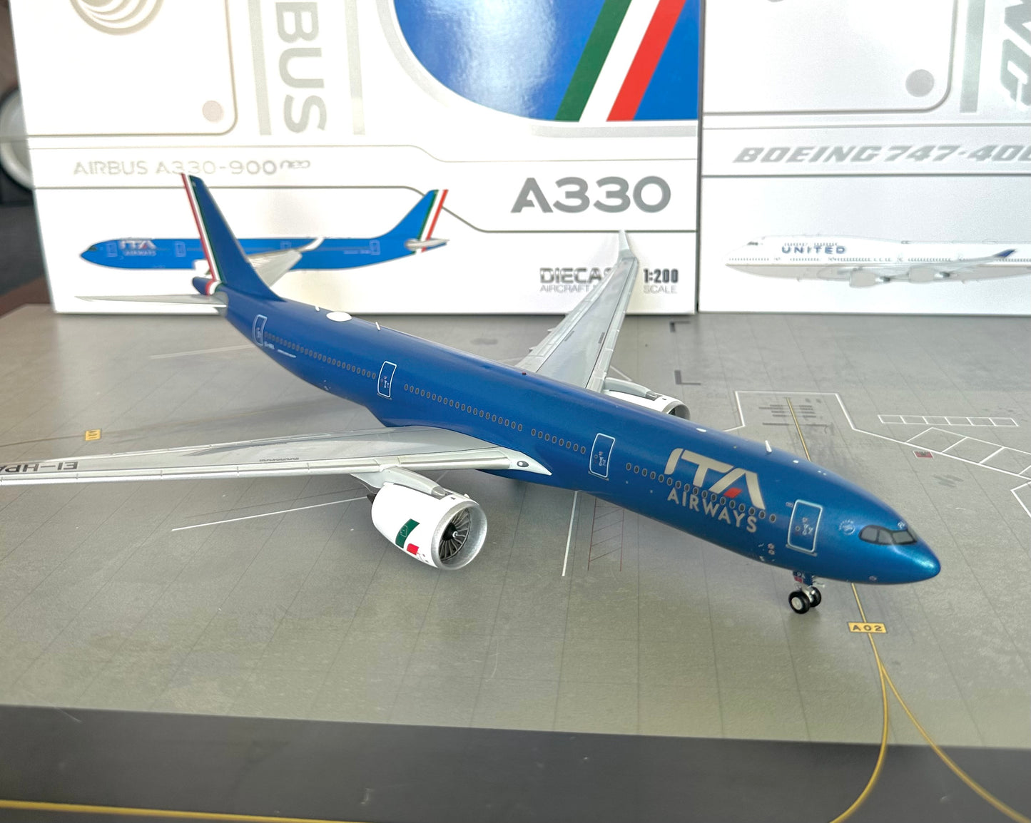 1:200 ITA Airways A330-900neo JC Wings