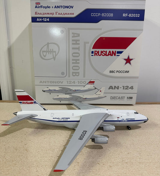 1:200 Air Foyle AN-124 Ruslan CCCP-82008 JC Wings