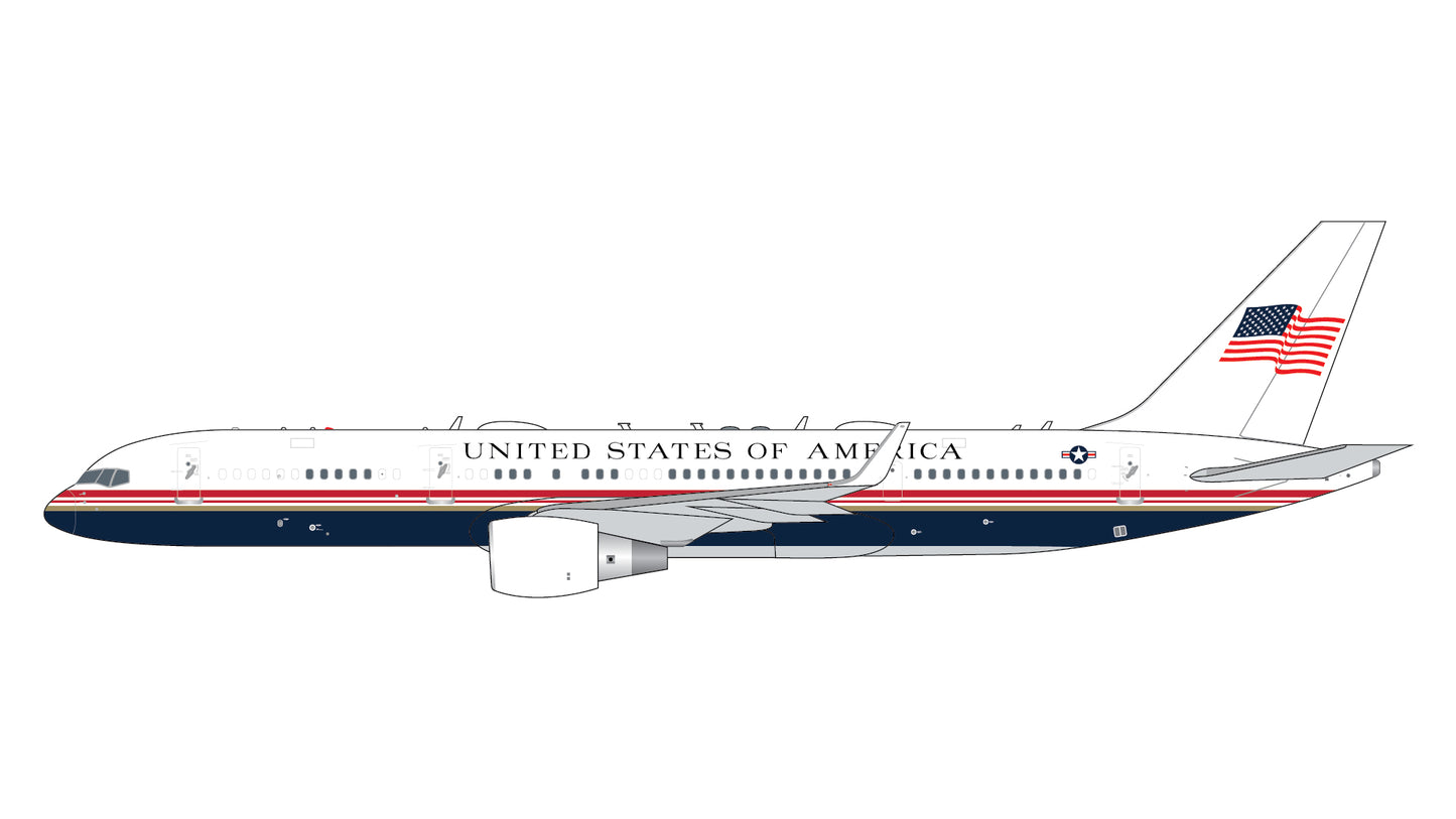Preorder 1:400 United States Air Force C-32A “Air Force Two” Gemini Jets