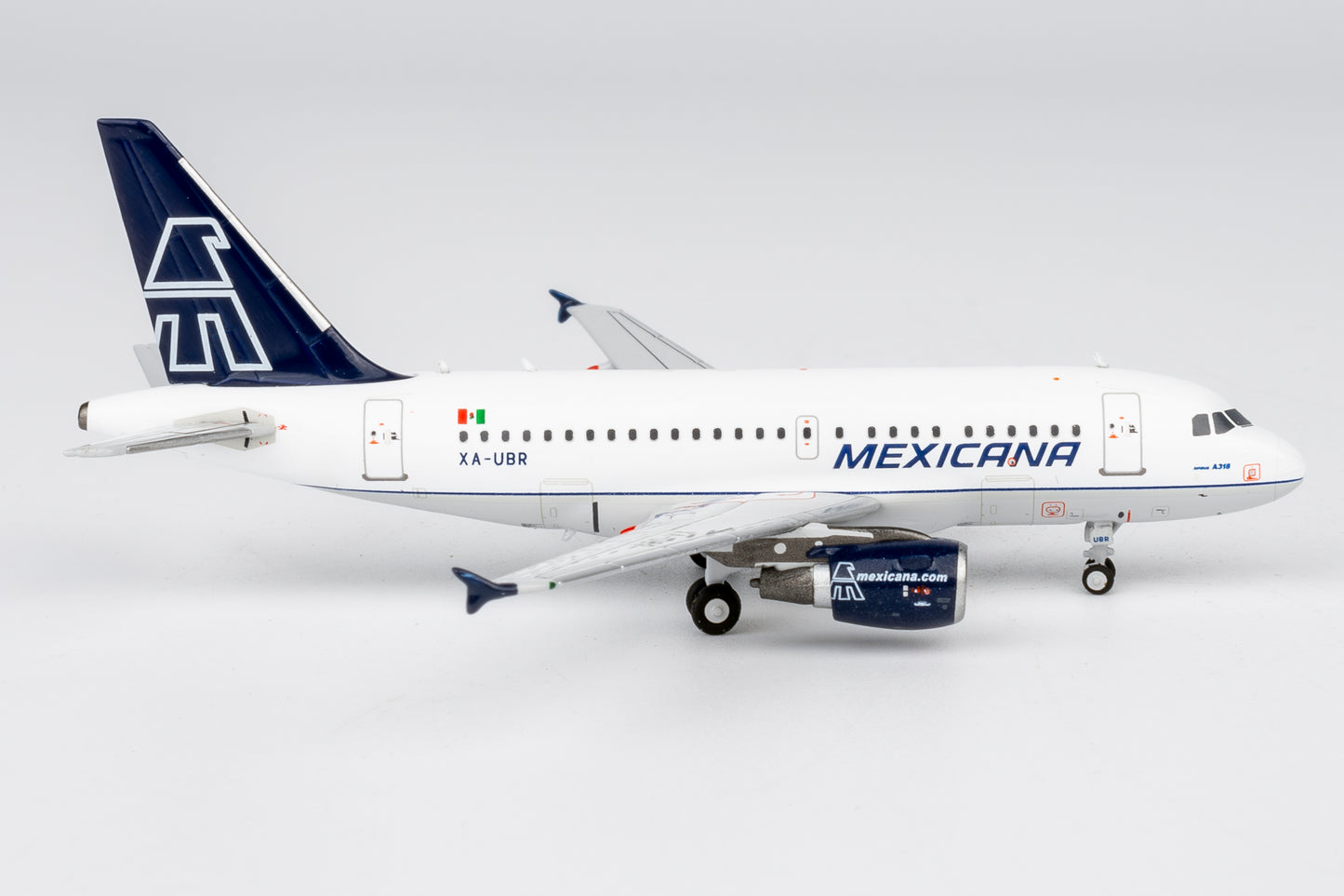 1:400 Mexicana A318-100 XA-UBR “Old Colors” NG Models