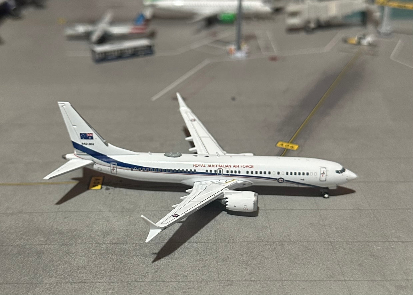 1:400 Royal Australian Air Force B737-8 BBJ Gemini Macs