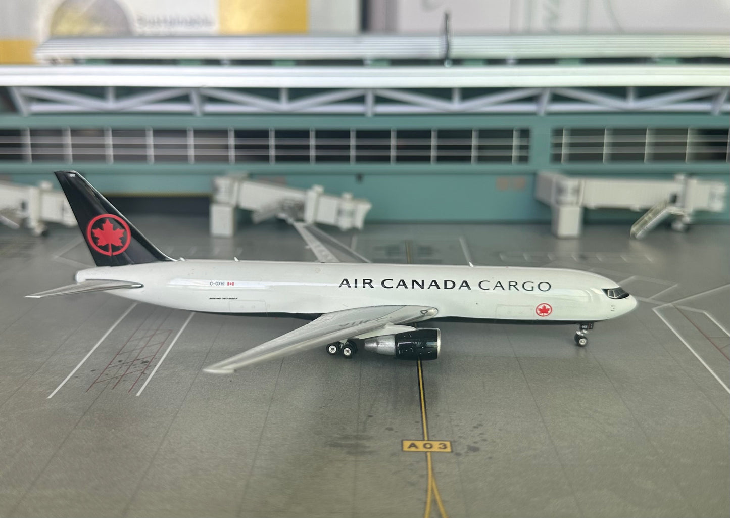 1:400 Air Canada Cargo B767-300F Phoenix Models