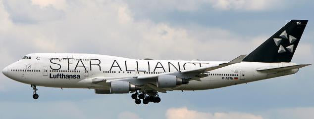Pre-order 1:400 Lufthansa B747-400 “Star Alliance” JC Wings Future Release*