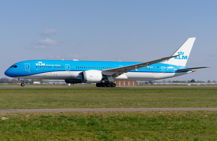 Pre-order 1:400 KLM B787-9 Dreamliner Phoenix Models