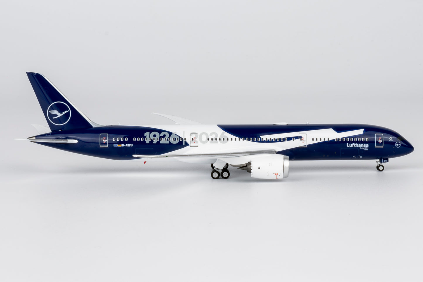 Preorder 1:400 Lufthansa B787-9 Dreamliner “100th Year Anniversary Livery” NG Models Ultimate Collection
