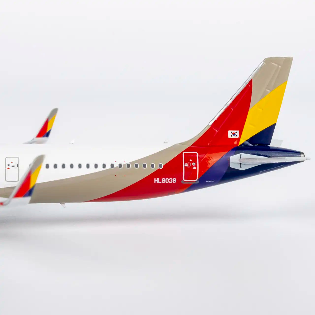 1:400 Asiana Airlines A321-200 HL8038 NG Models