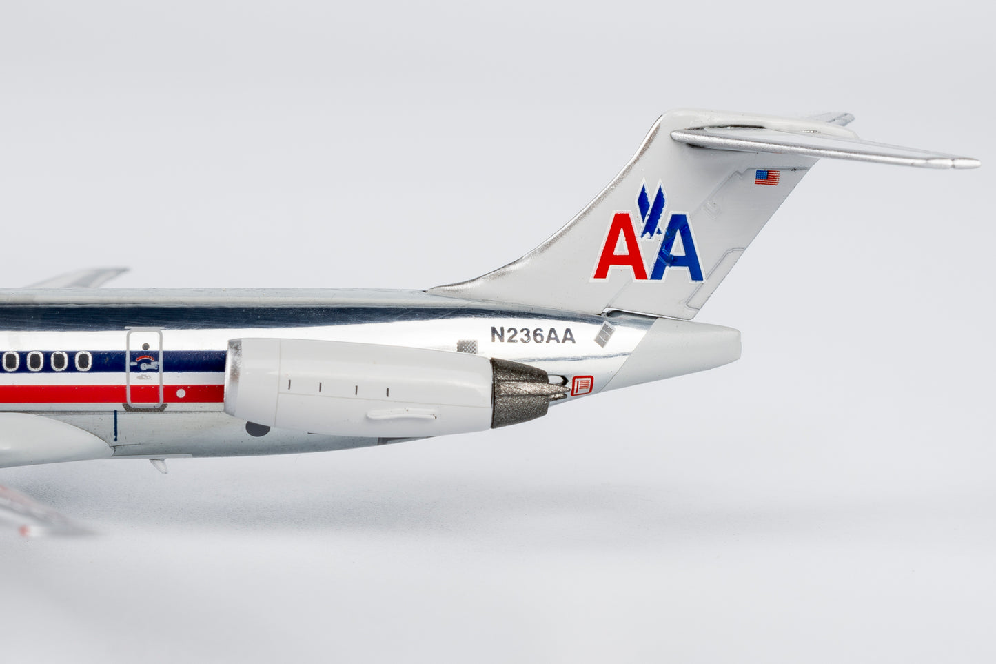 1:400 American Airlines MD-82 N236AA NG Models