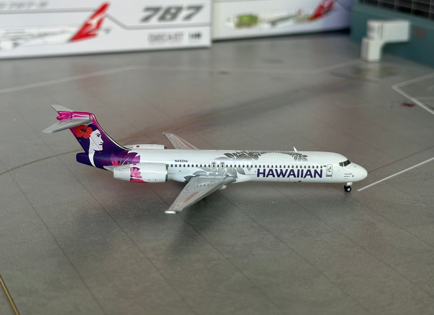 1:400 Hawaiian Airlines B717-200 Gemini Jets