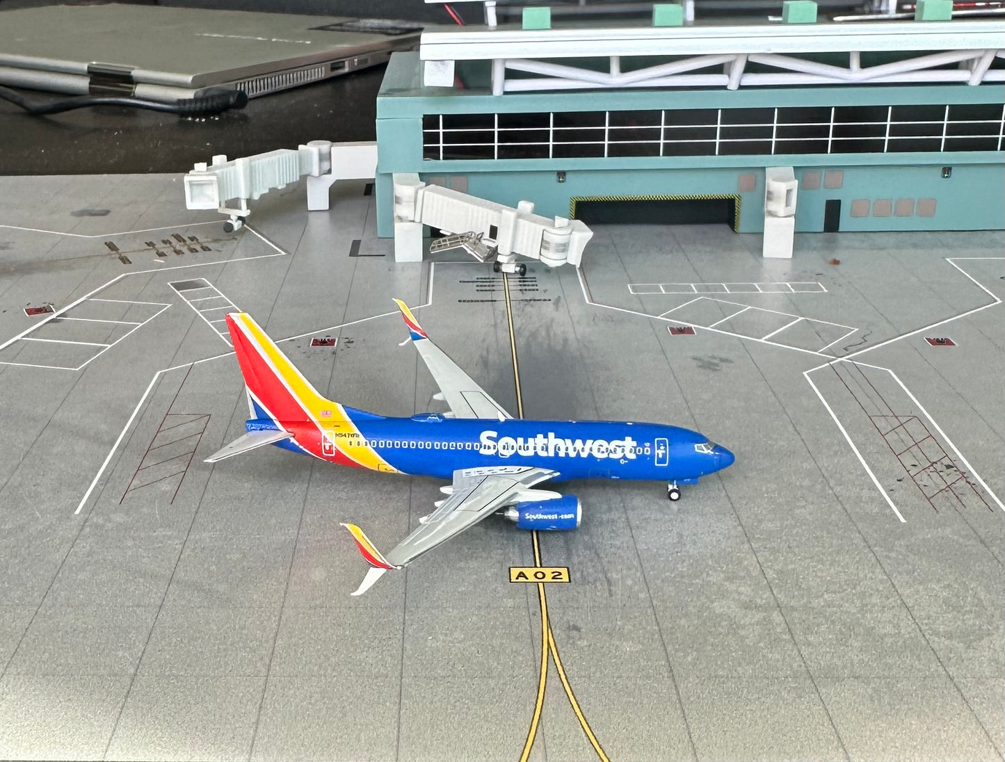 1:400 Southwest Airlines B737-700 Gemini Jets