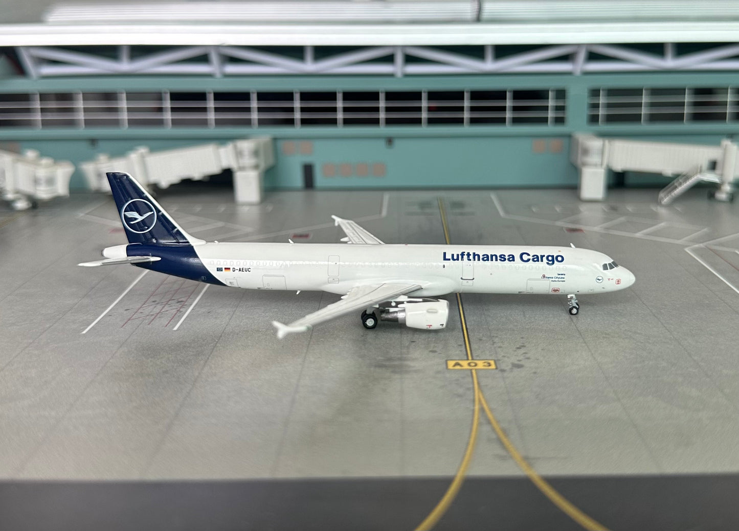 1:400 Lufthansa Cargo A321-200P2F NG Models
