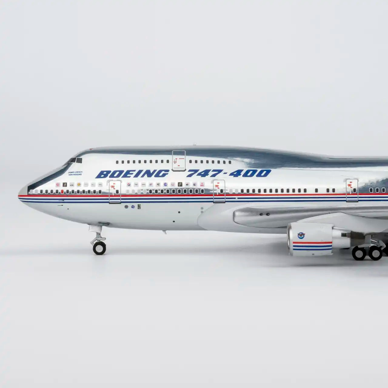 1:400 Boeing Corporation B747-400 “House Colors” NG Models