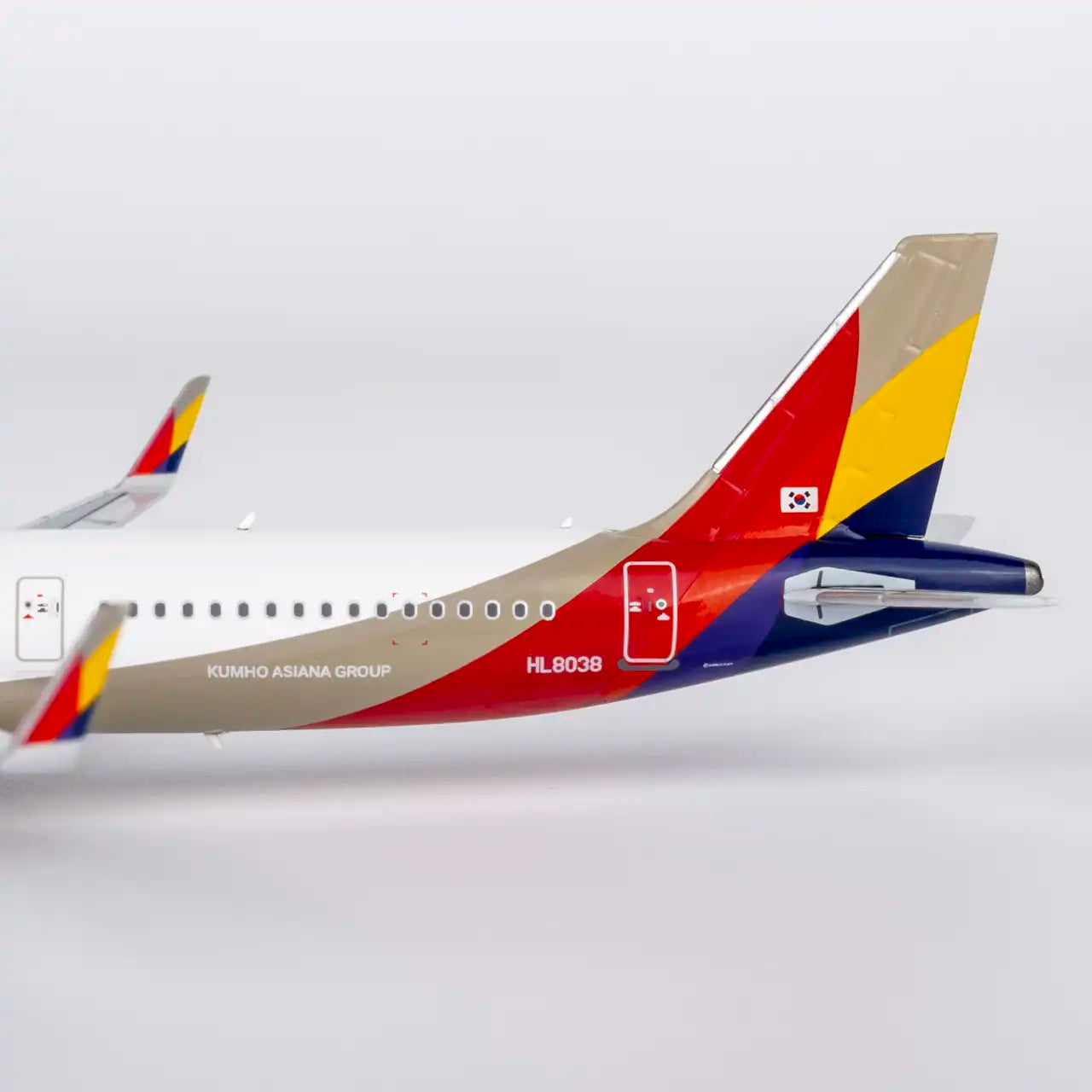 1:400 Asiana Airlines A321-200 HL8039 NG Models