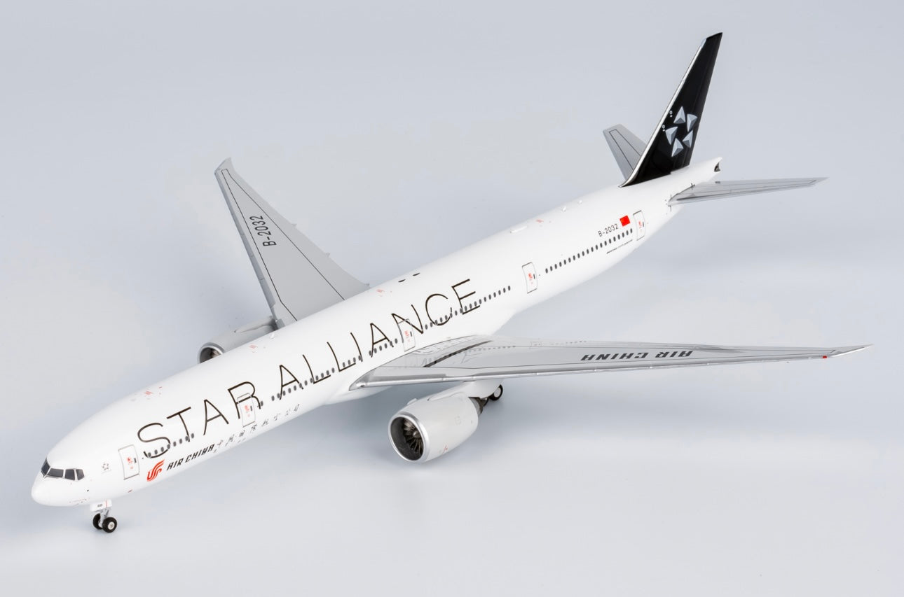 1:400 Air China B777-300ER “Star Alliance” B-2032 NG Models