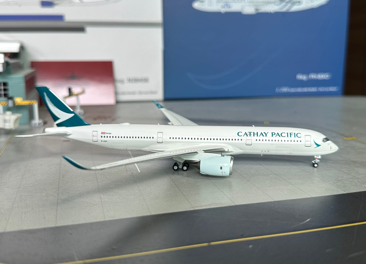 1:400 Cathay Pacific A350-900 “1st A350 for CX” NG Models