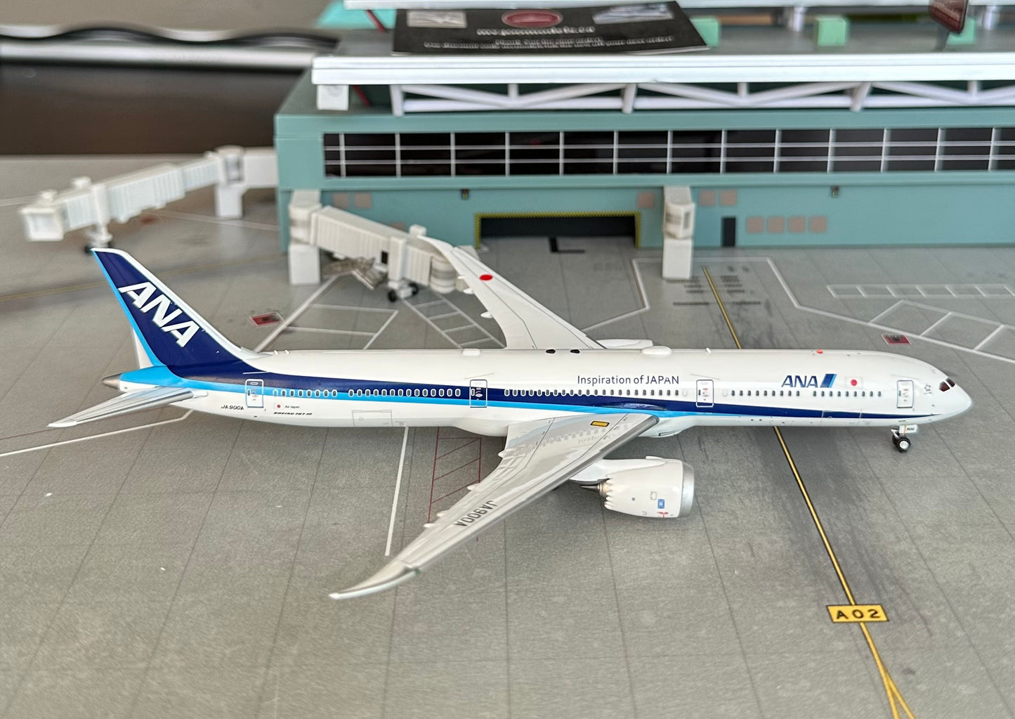 1:400 JA900A All Nippon Airways B787-10 Dreamliner New magnetic detachable landing gear Aviation 400