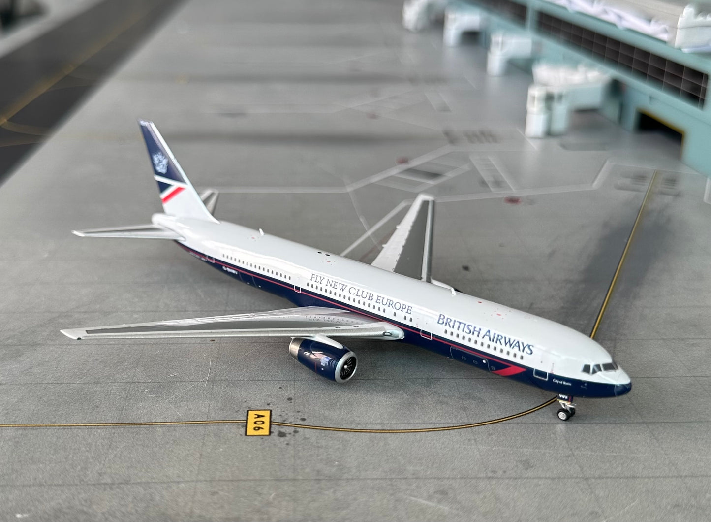 1:400 British Airways B767-300ER “City of Bonn” Phoenix Models