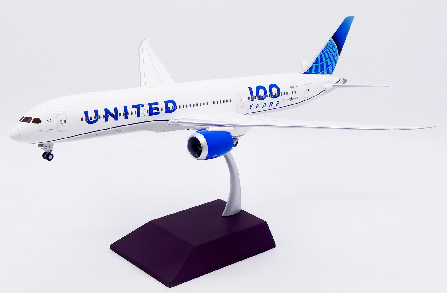 1:200 United Airlines B787-9 Dreamliner “100th Anniversary” Gemini200