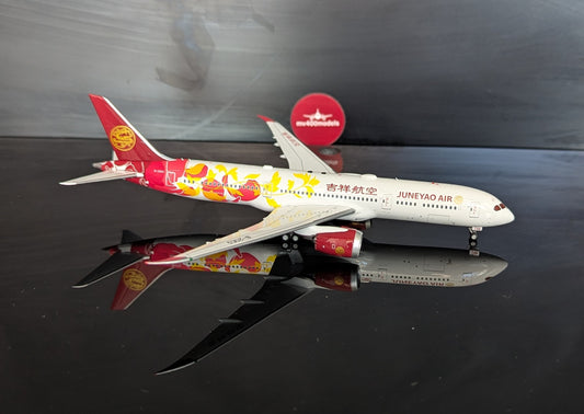 1:400 Juneyao Airlines B787-9 Dreamliner Aviation 400
