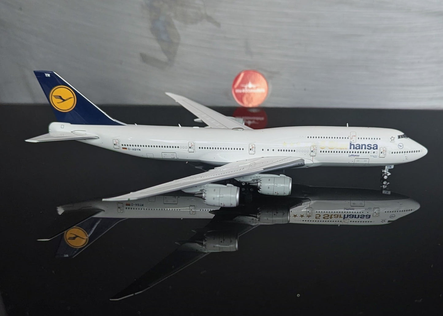 1:400 Lufthansa B747-8 "5 Starhansa" YY Wings