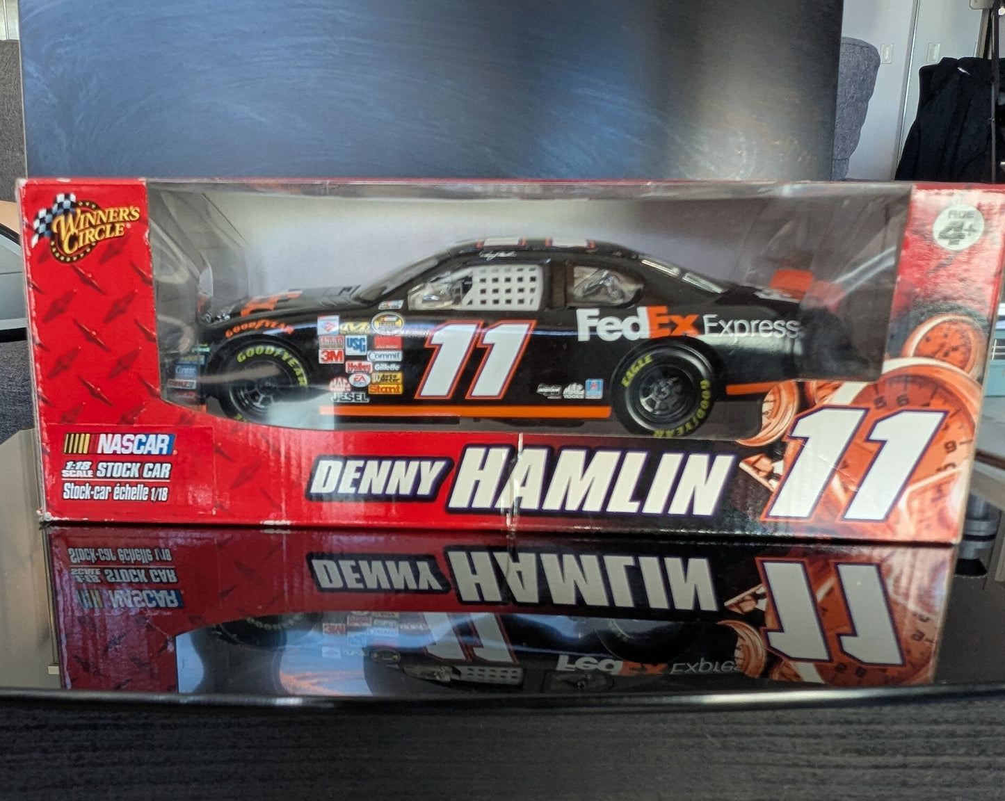 1/18 NasCar Denny Hamlin #11 Winners Circle -Diecast Model Car