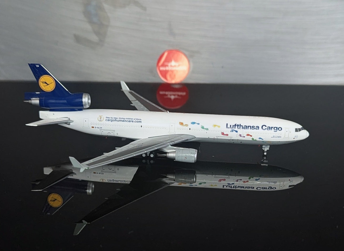 1:400 Lufthansa MD-11 "Buenos dias Mexico!" YY Wings