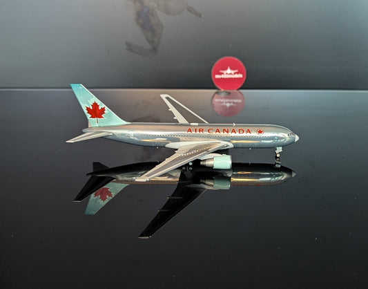 1:400 Air Canada B767-200 "Bare Metal" Z² Model