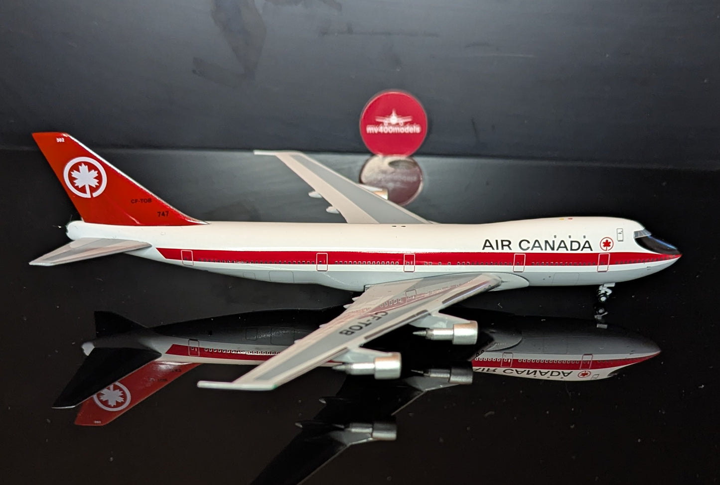 1:400 Air Canada B747-100 CF-TOB AeroClassics