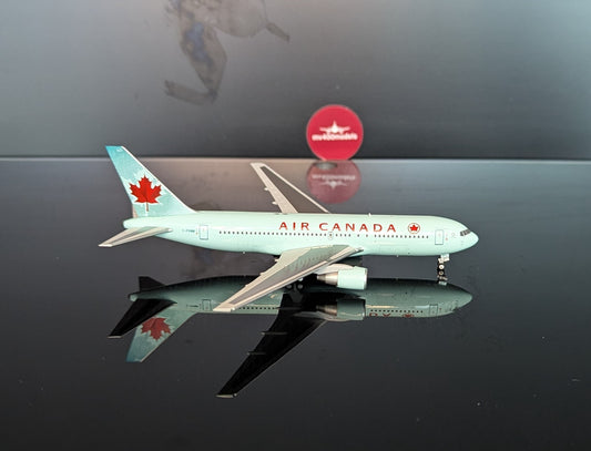 1:400 Air Canada B767-200ER C-FVNM C Model