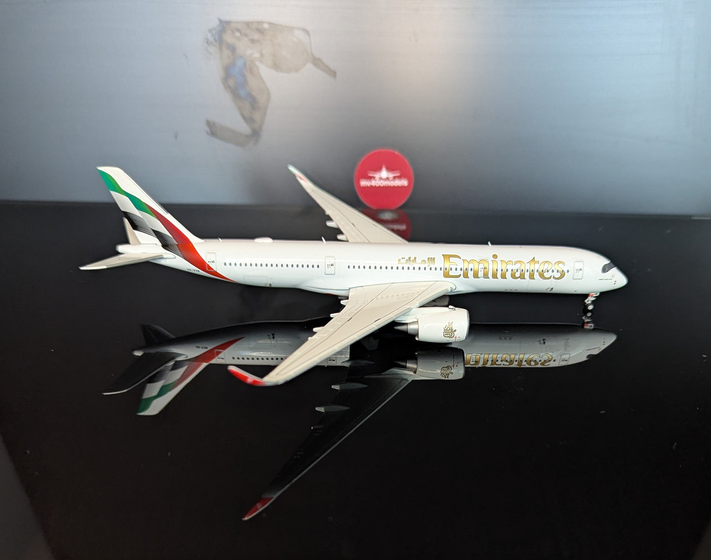 1:400 Emirates A350-900 A6-EXB Gemini Jets