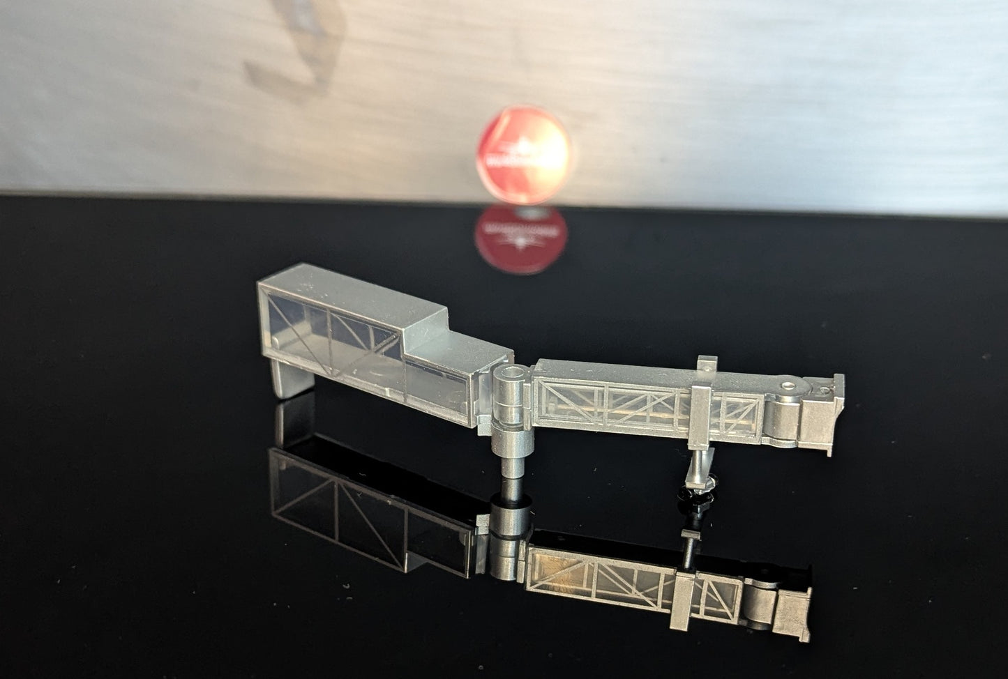 1:400 Single Airport Passenger Boarding Bridge GSE