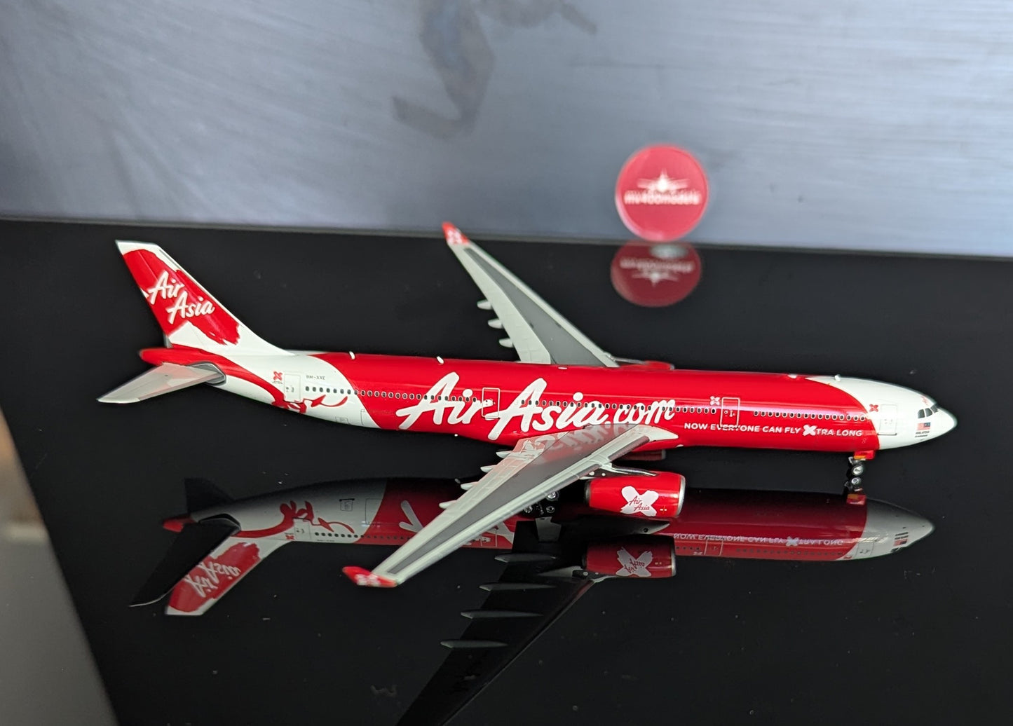 1:400 Air Asia A330-300 Phoenix Models