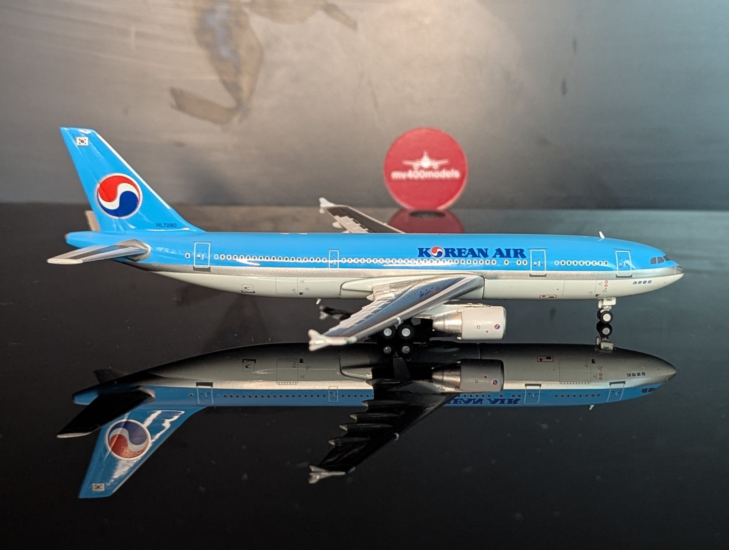 1:400 Korean Air A300-600R JC Wings