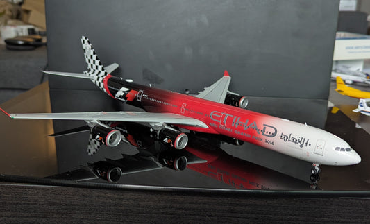 1:200 Etihad Airways A340-600 "F1 Formula 1"JC Wings