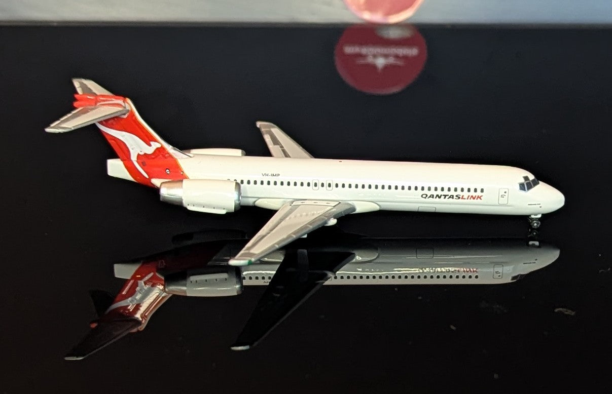 1:400 QantasLink B717-100 Phoenix Models