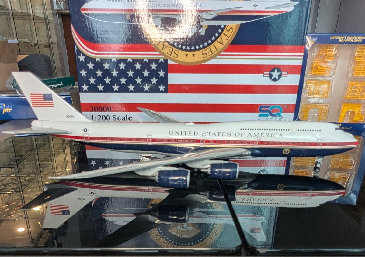 1:200 United States Air Force B747-8 “Air Force One” SQ Wings