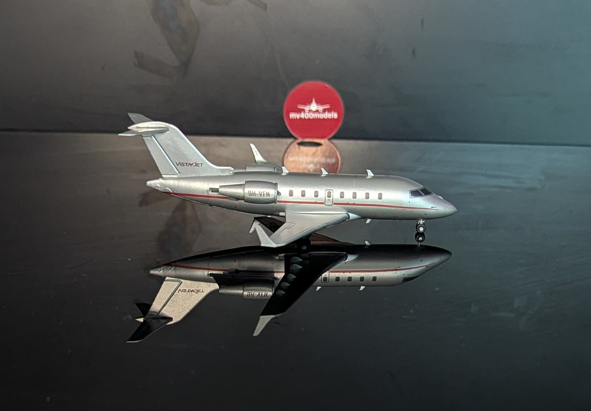 1:200 VistaJet Challenger 605 9H-VFN 3D Design Deck